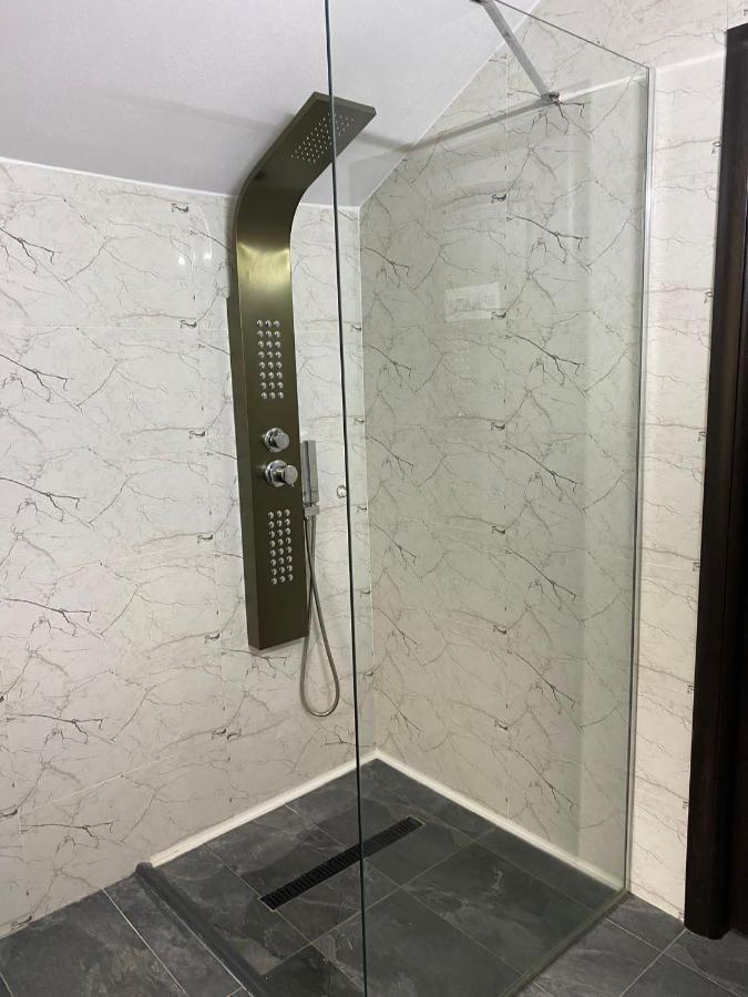 Accommodation Casa Luca ホレズ エクステリア 写真