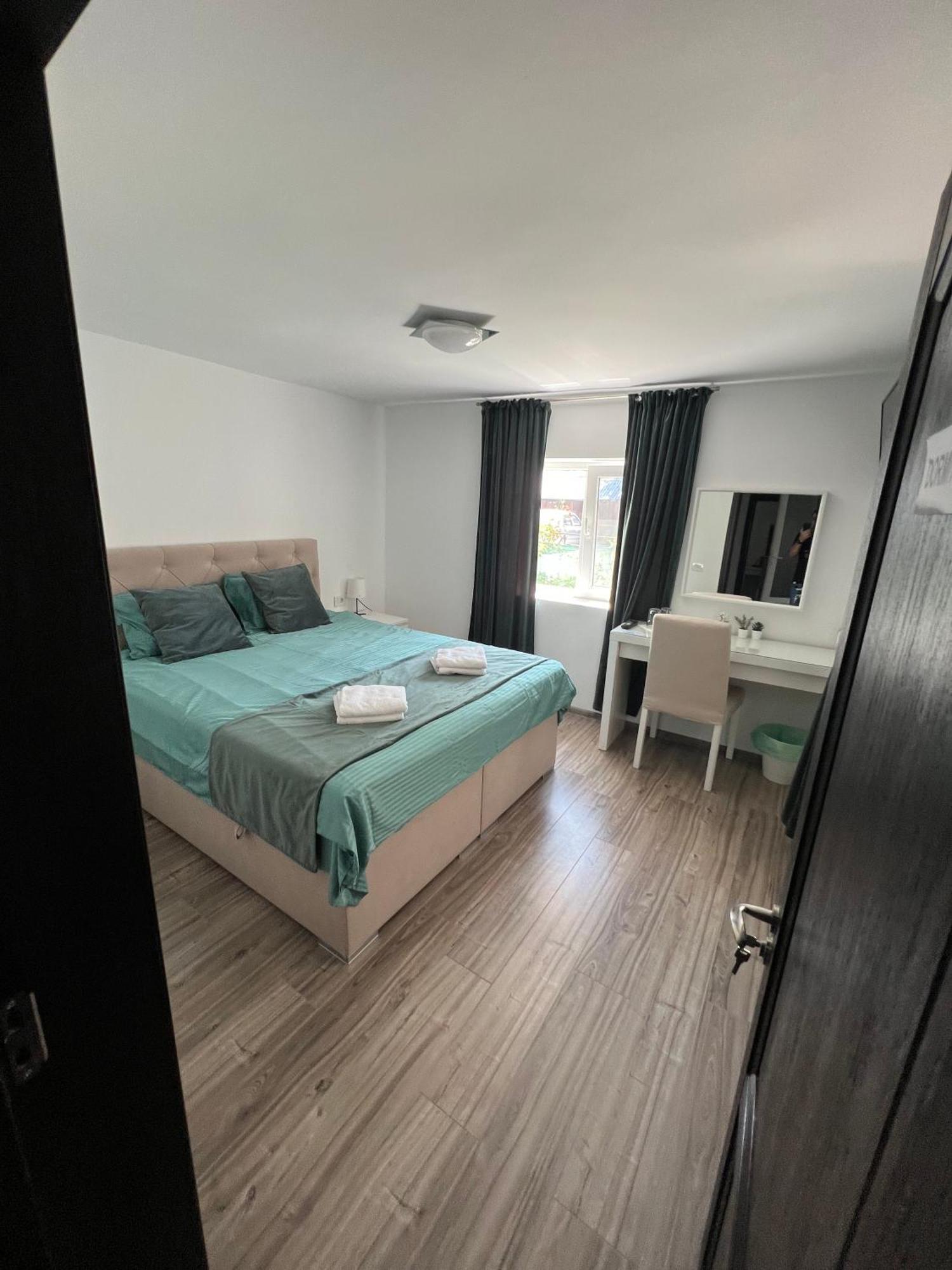 Accommodation Casa Luca ホレズ エクステリア 写真